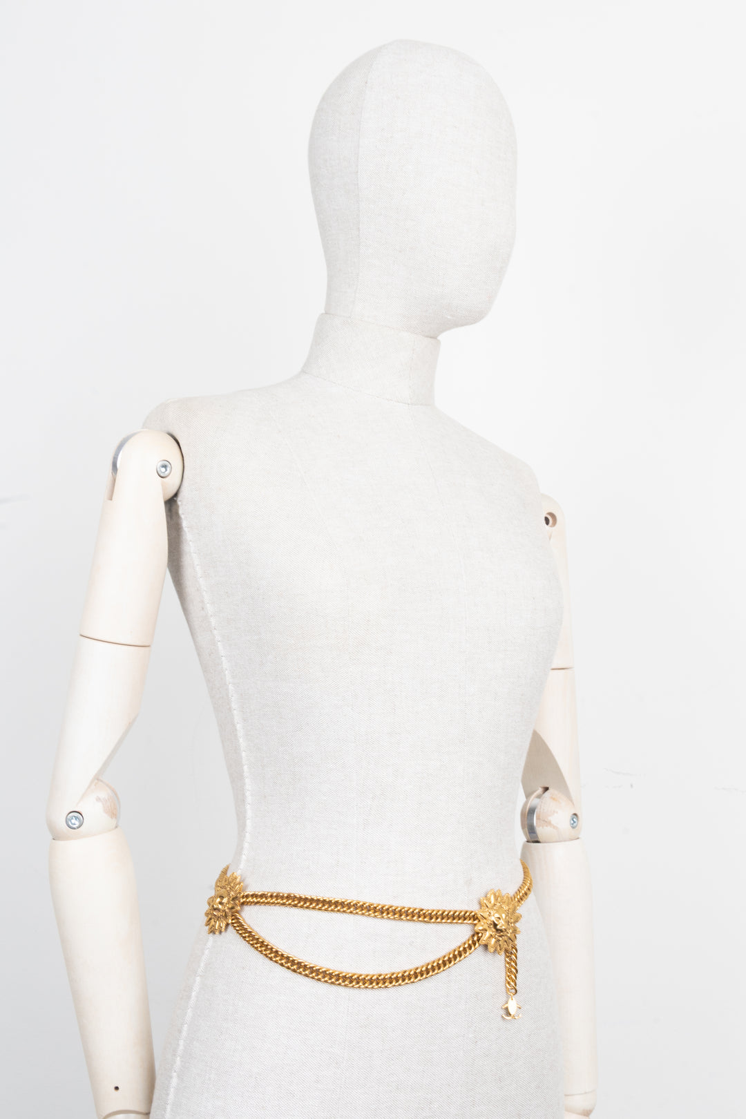 CHANEL Lion Head Sun Chain Belt Gold