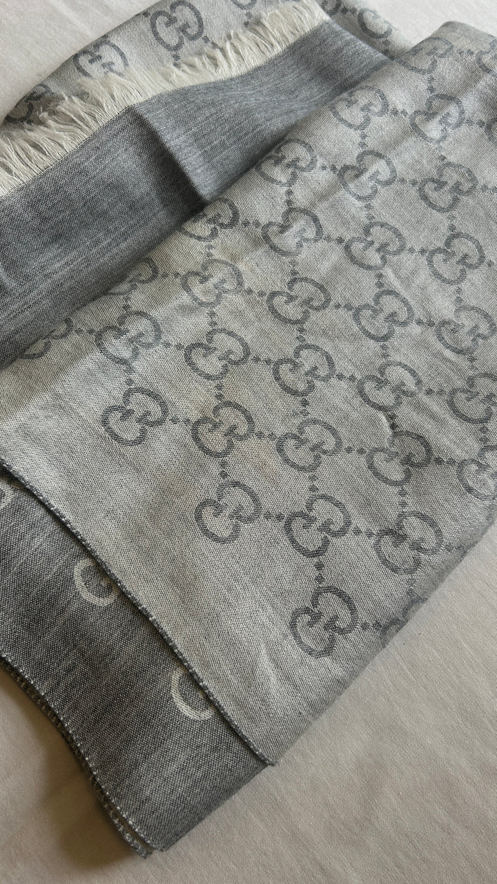 GUCCI Supreme GG Scarf Grey