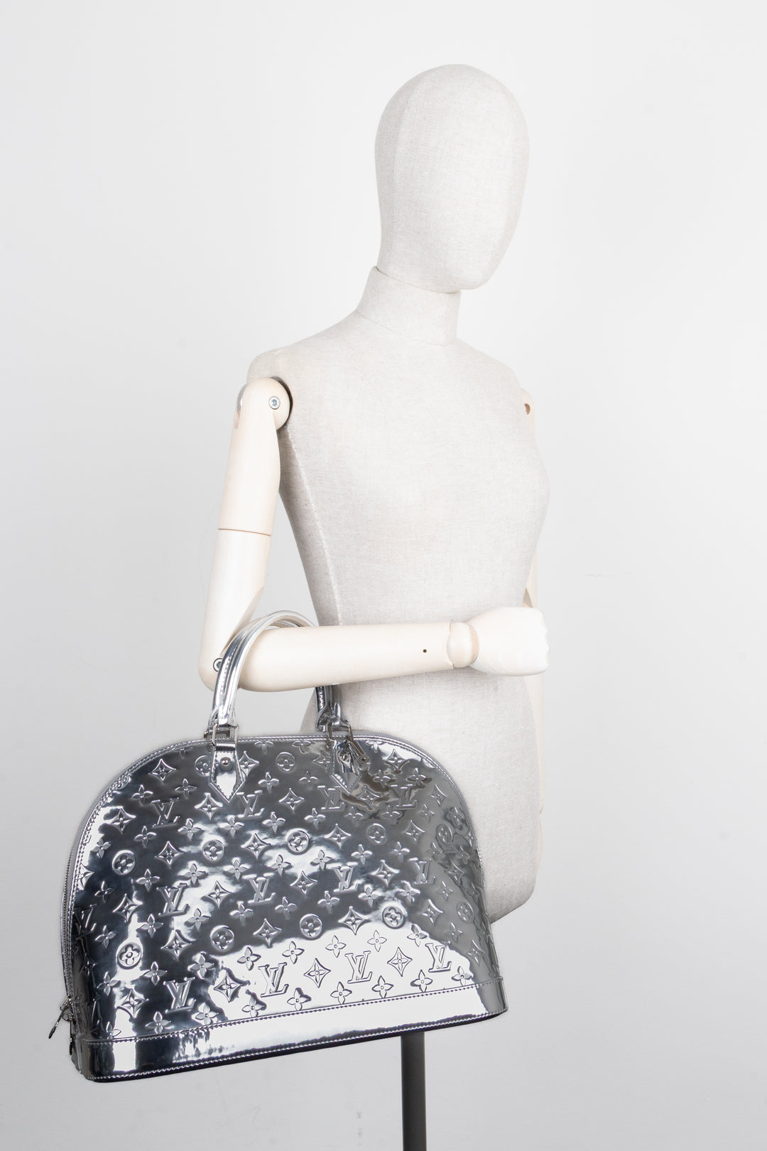LOUIS VUITTON Alma GM Silver Other Monogram