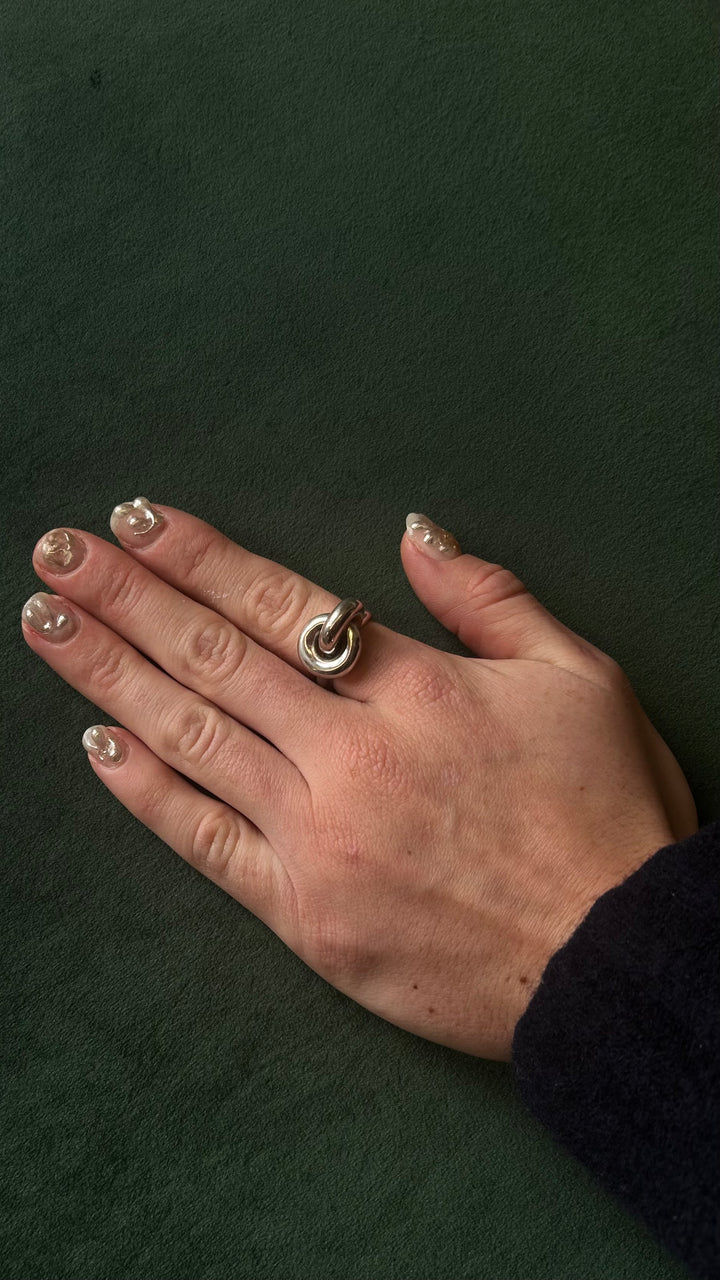 LOEWE Circle Ring Silver