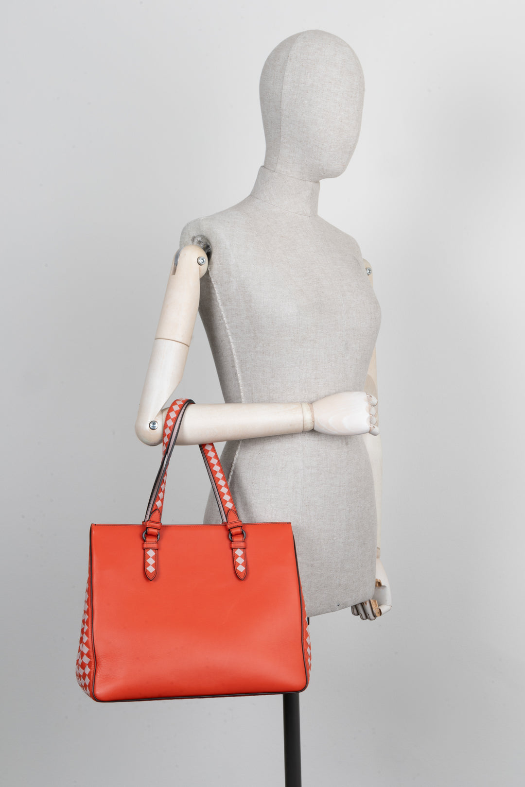 BOTTEGA VENETA Tote Bag Leather Red Pink