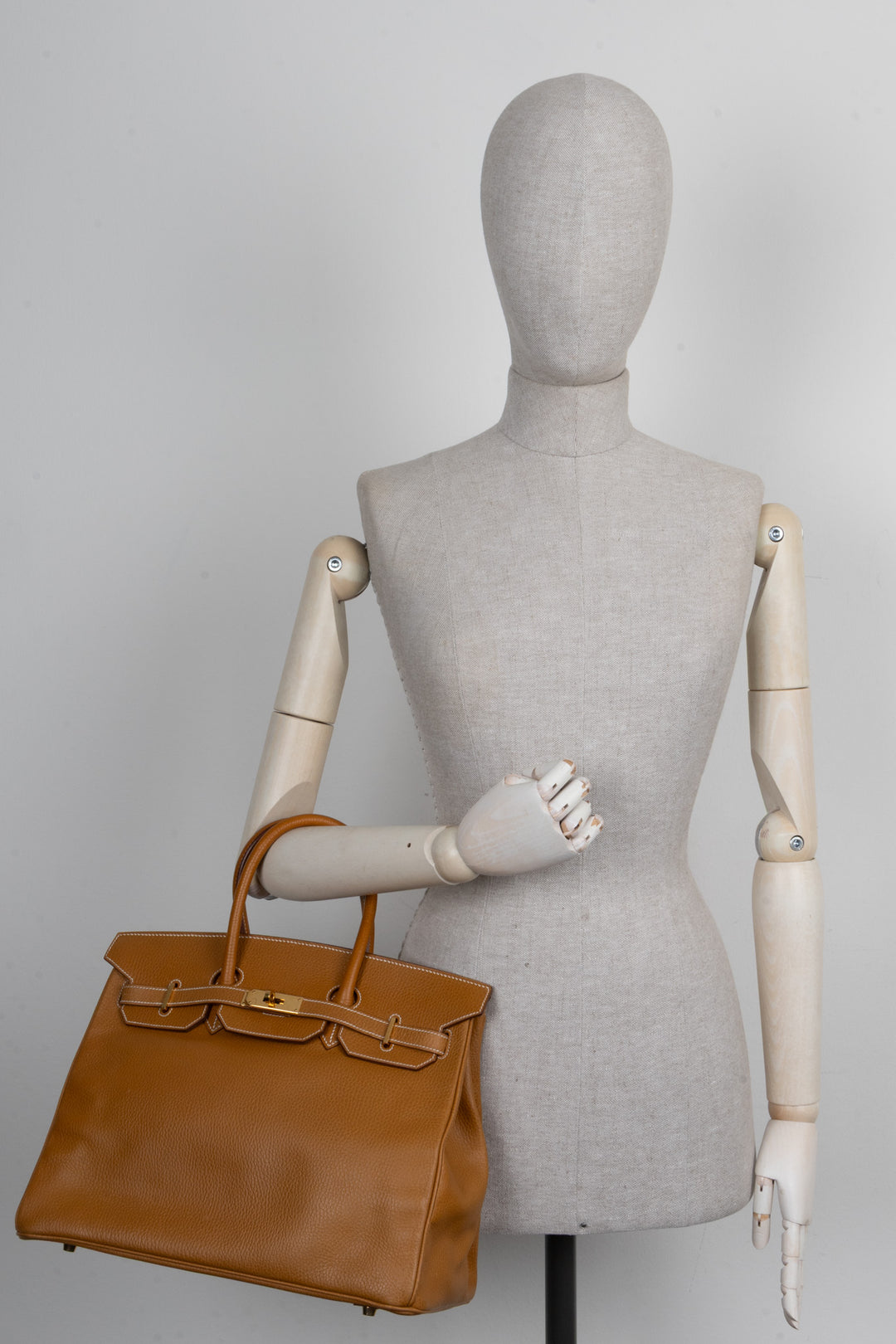 HERMÈS Birkin 35 Retourne Vache Ardennes Or