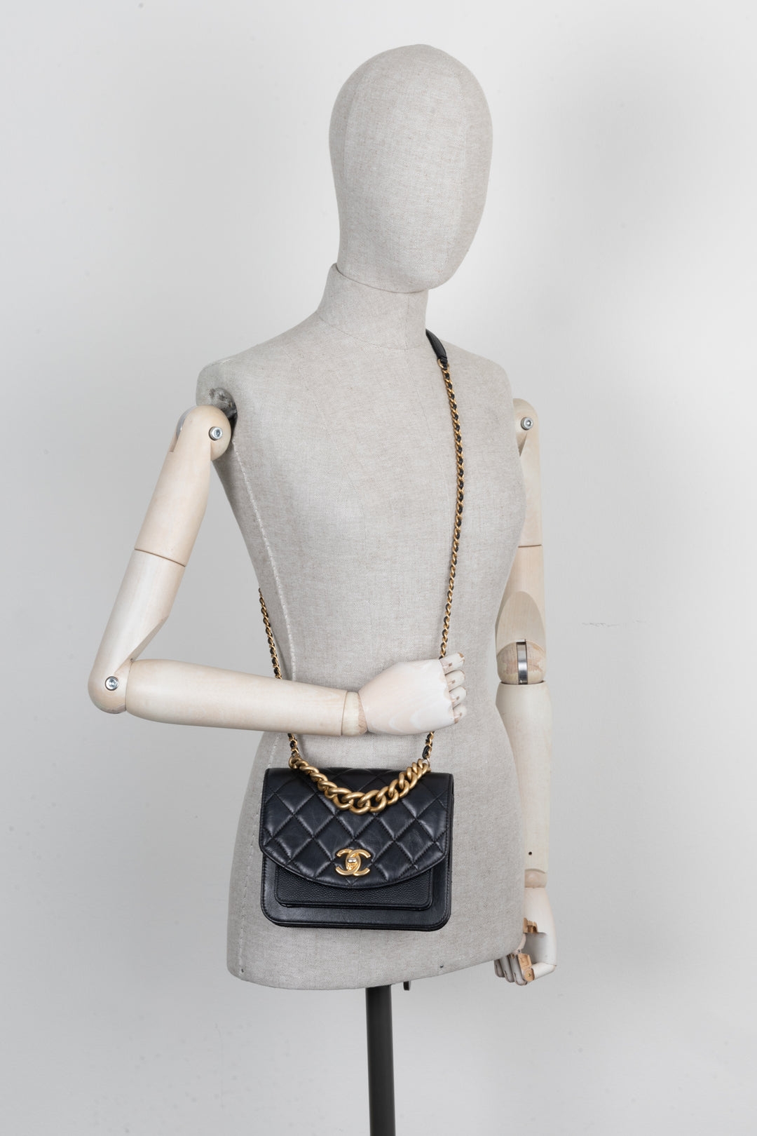 CHANEL Chain Handle Crossbody Bag Black