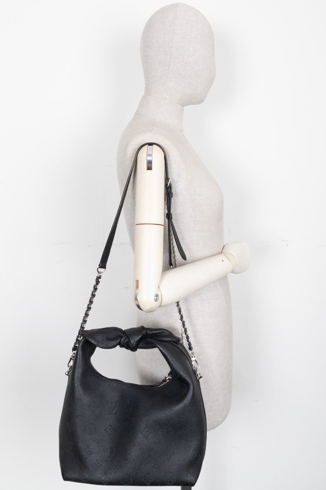 LOUIS VUITTON Why Not PM Mahina Leather Black