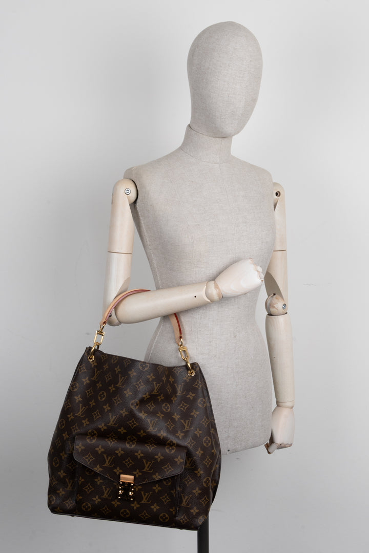 LOUIS VUITTON Metis Hobo Bag MNG Canvas