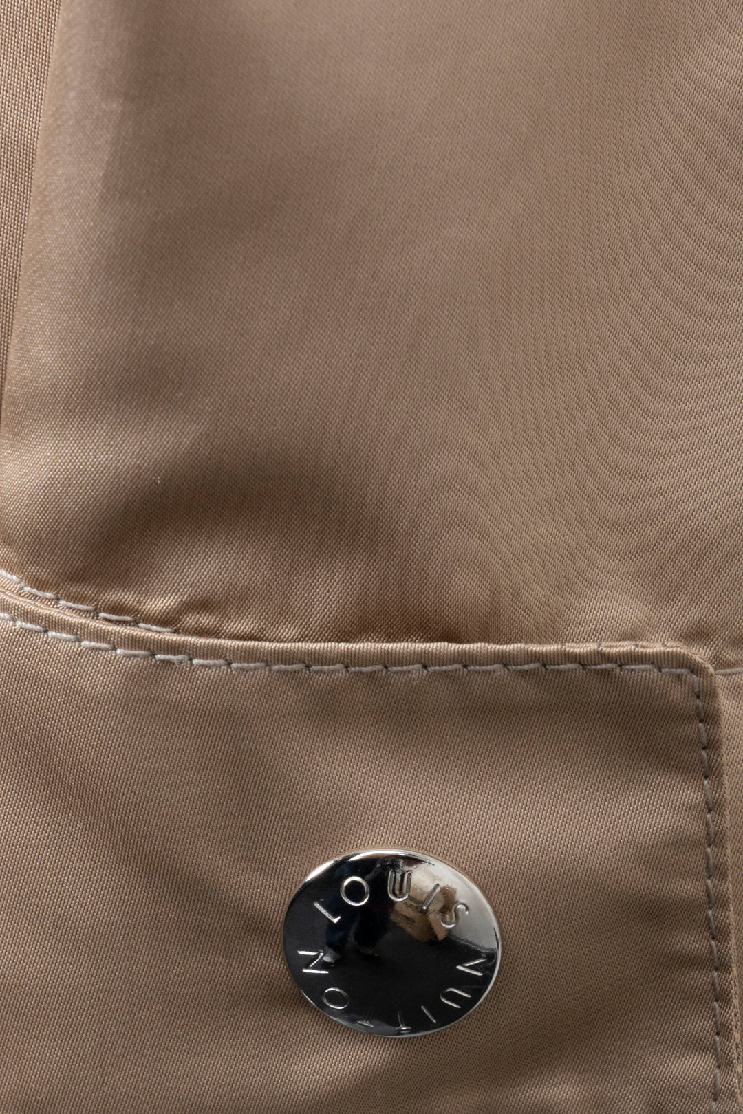 LOUIS VUITTON Blouson Coupe-vent Beige