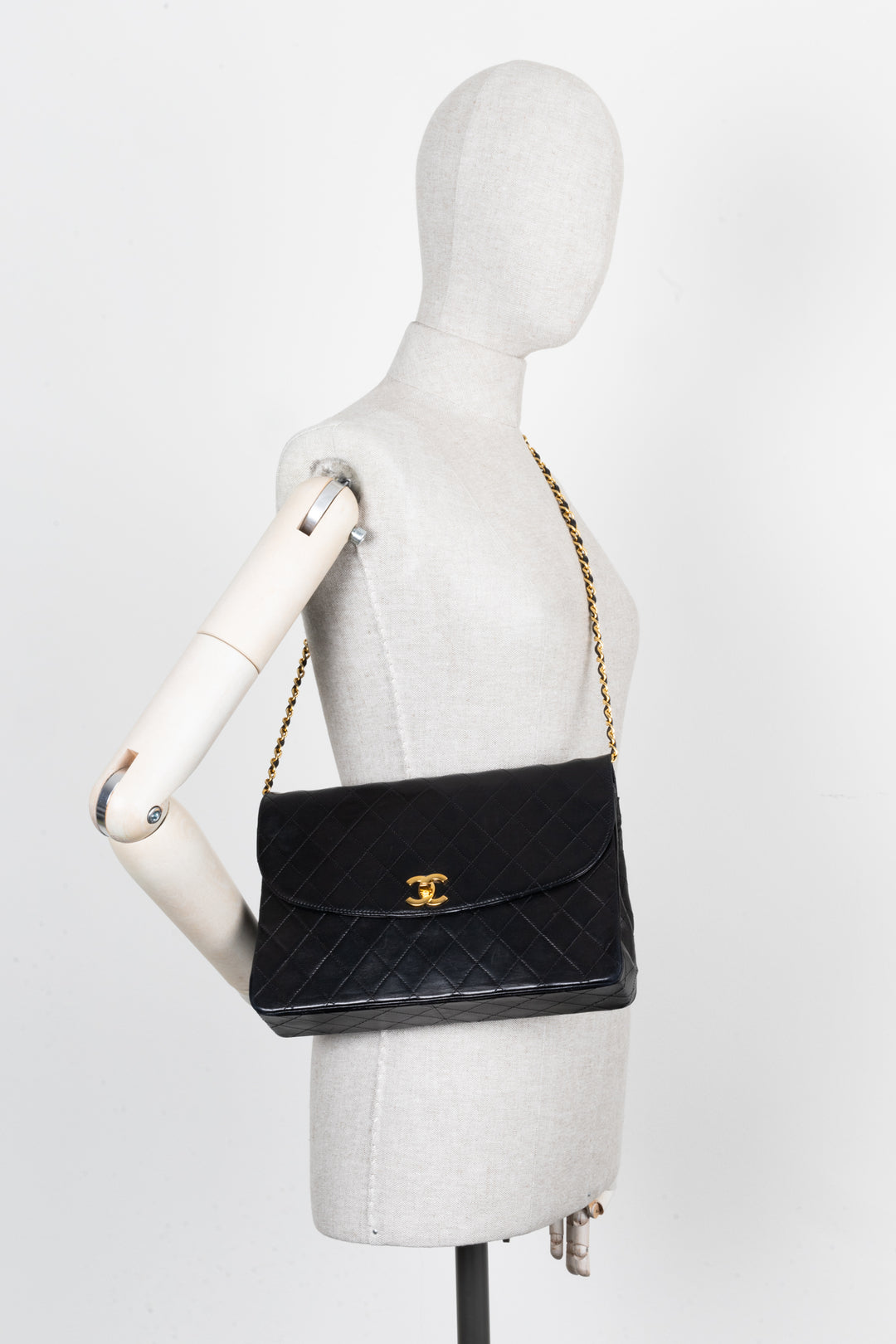 CHANEL Vintage Square Single Flap Bag Black