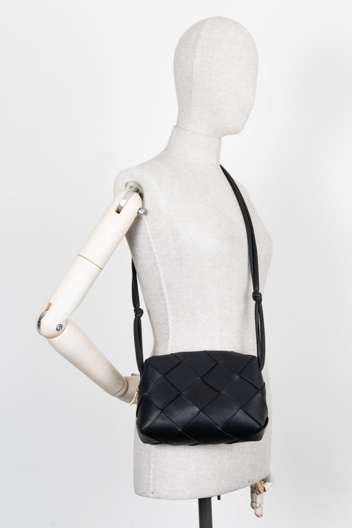 BOTTEGA VENETA Small Cassette Camera Bag Black
