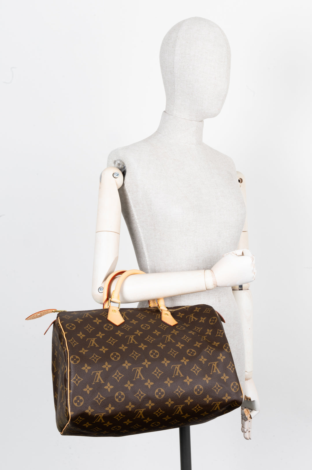 LOUIS VUITTON Speedy 35 Bag MNG Canvas