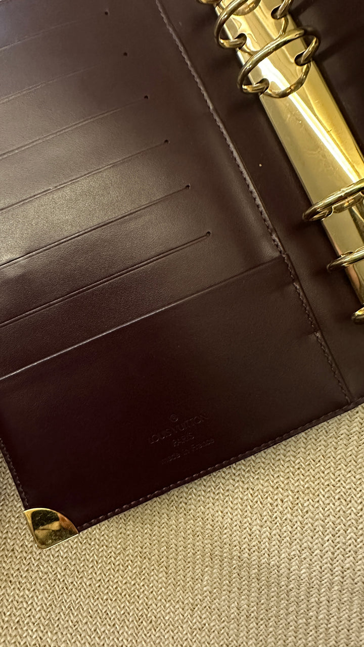 LOUIS VUITTON Agenda Suhali Leather Purple