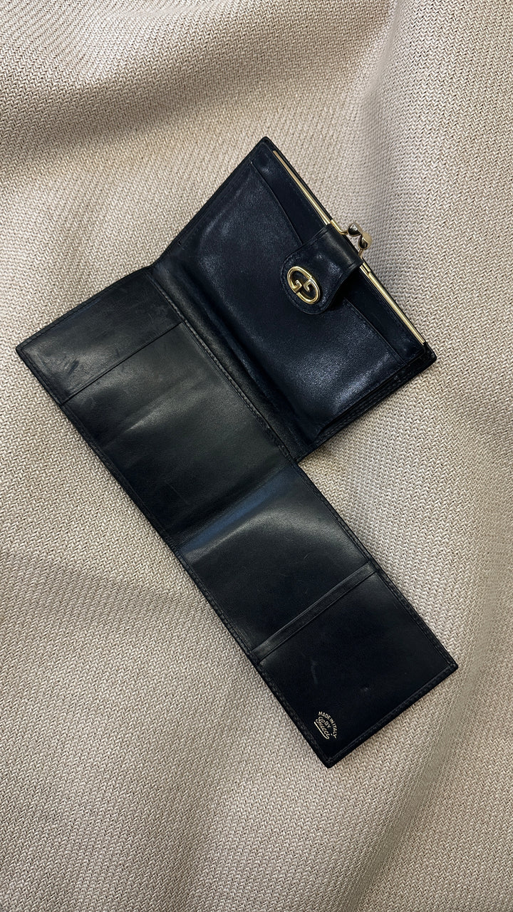 GUCCI GG Supreme Wallet Blue
