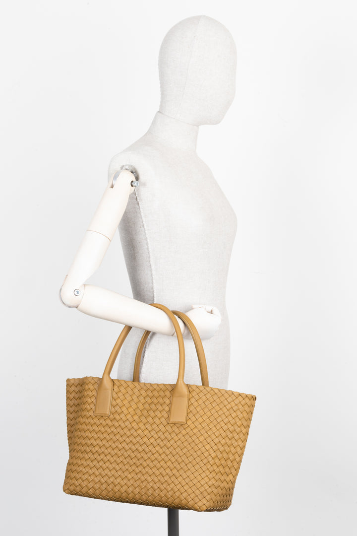 BOTTEGA VENETA Cabat Tote Small Intrecciato Bag Brown