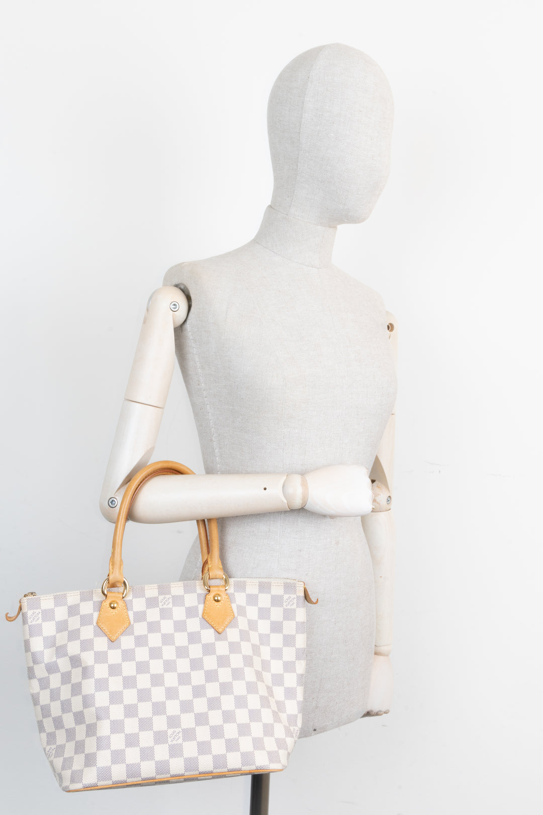 LOUIS VUITTON Saleya MM Tote Bag Damier Azur