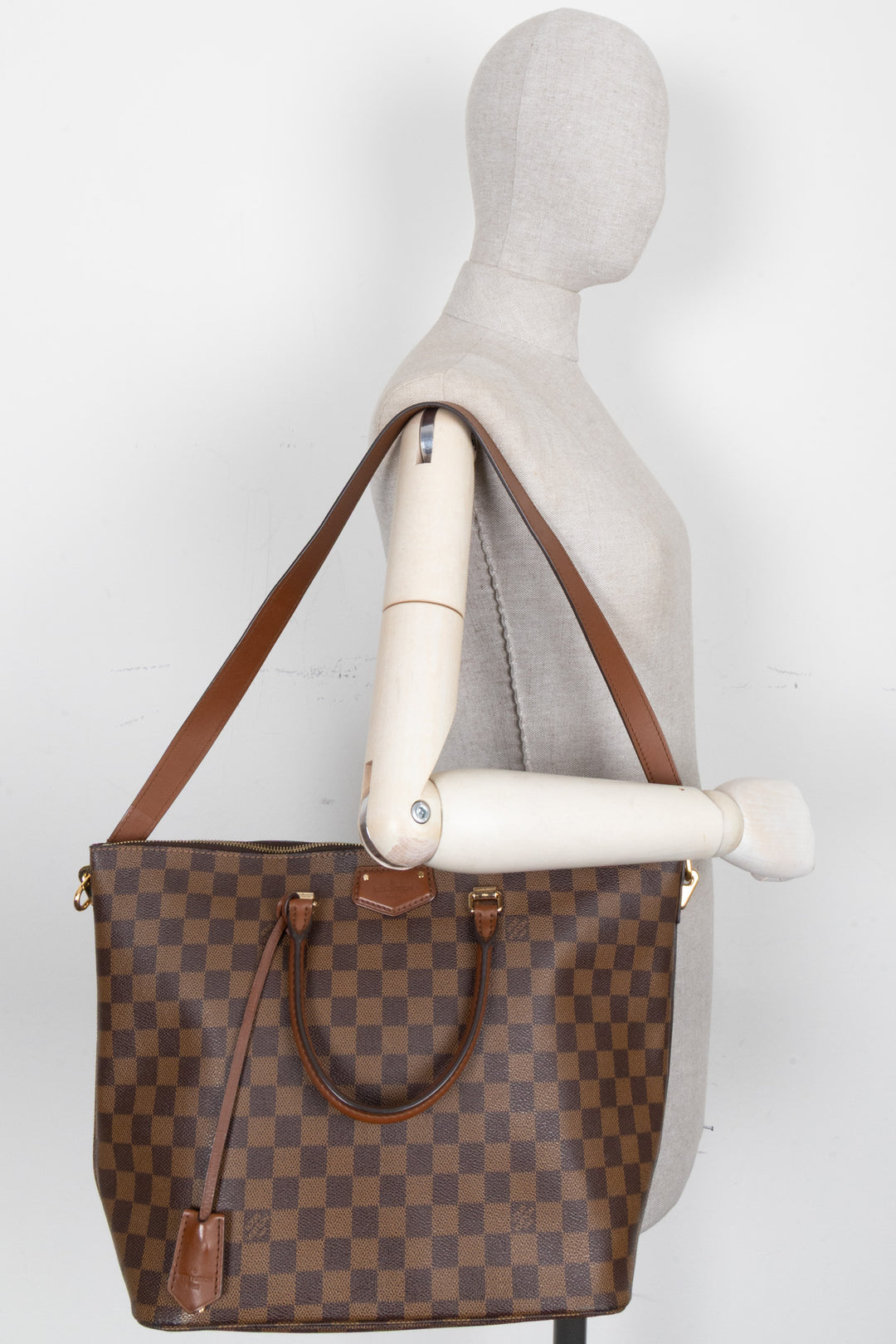 LOUIS VUITTON Belmont Bag MM Damier Ebene