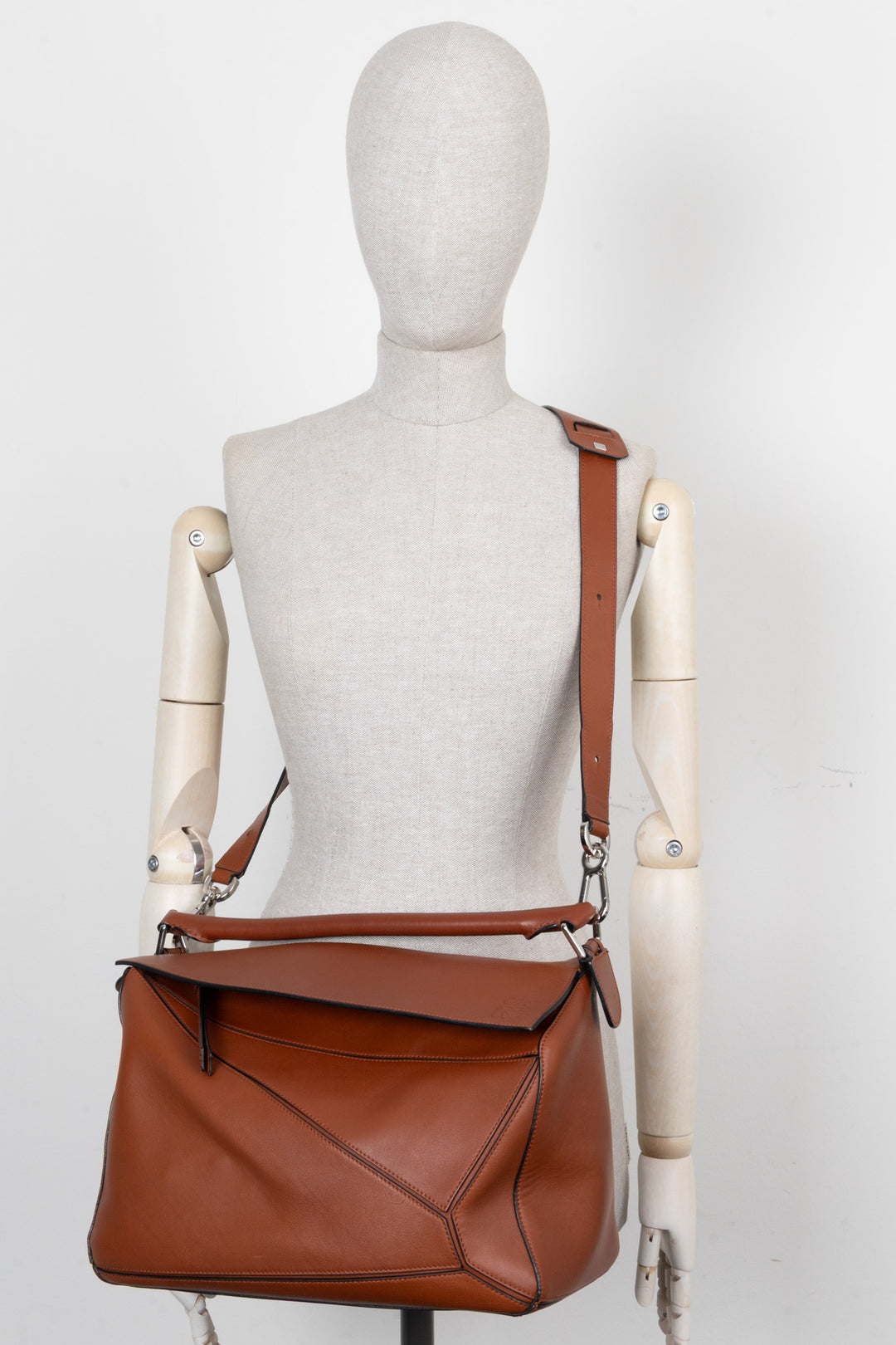 LOEWE Large Puzzle Bag Tan