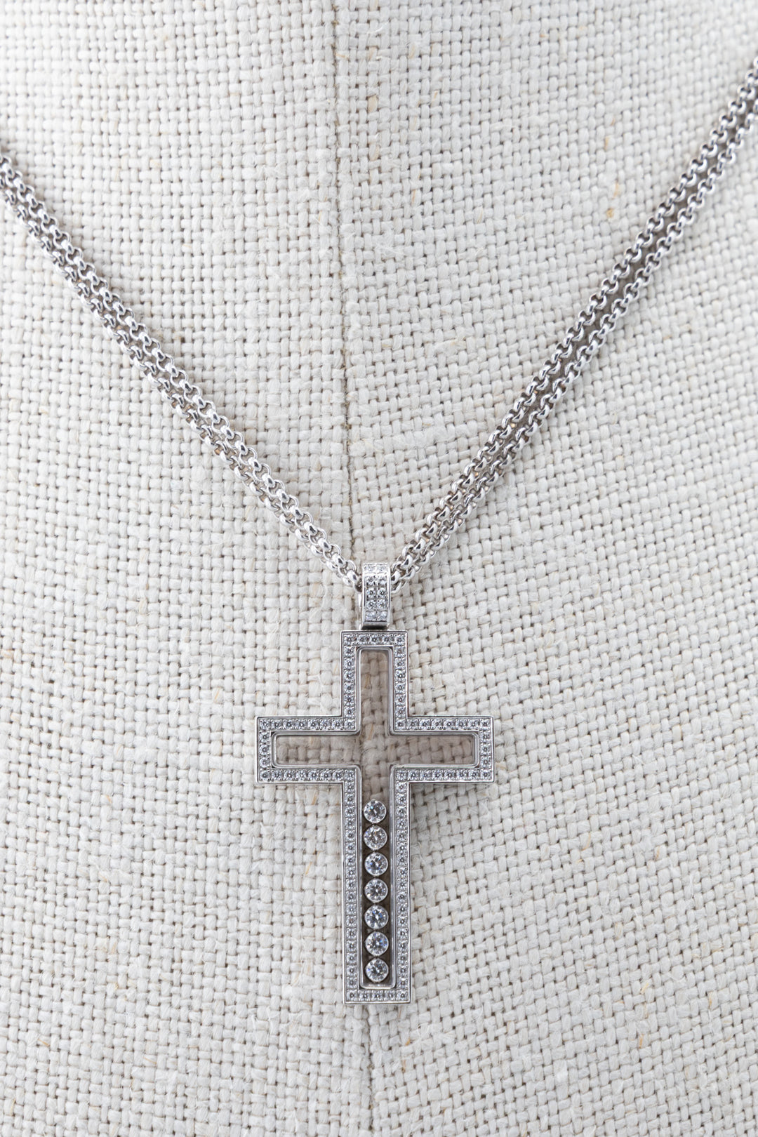 CHOPARD Happy Diamonds Cross Pendant Necklace 18k White Gold Diamonds