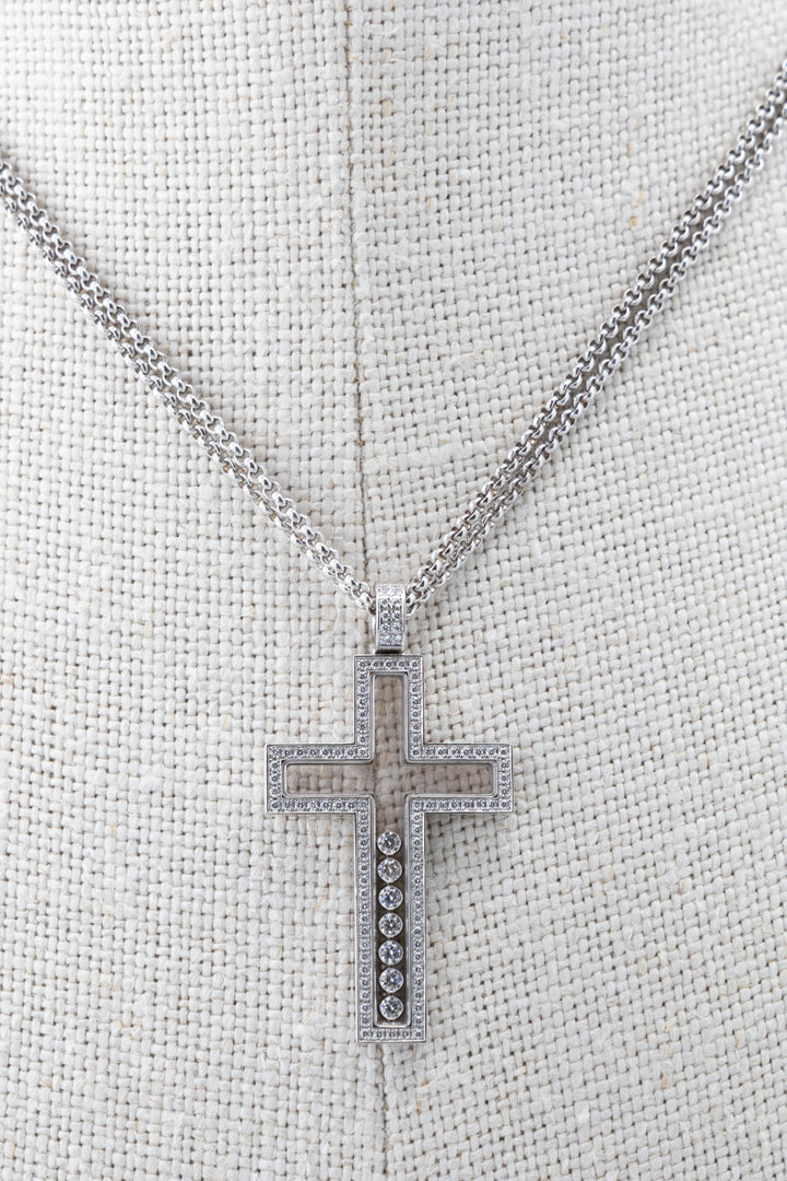 CHOPARD Happy Diamonds Cross Pendant Necklace 18k White Gold Diamonds
