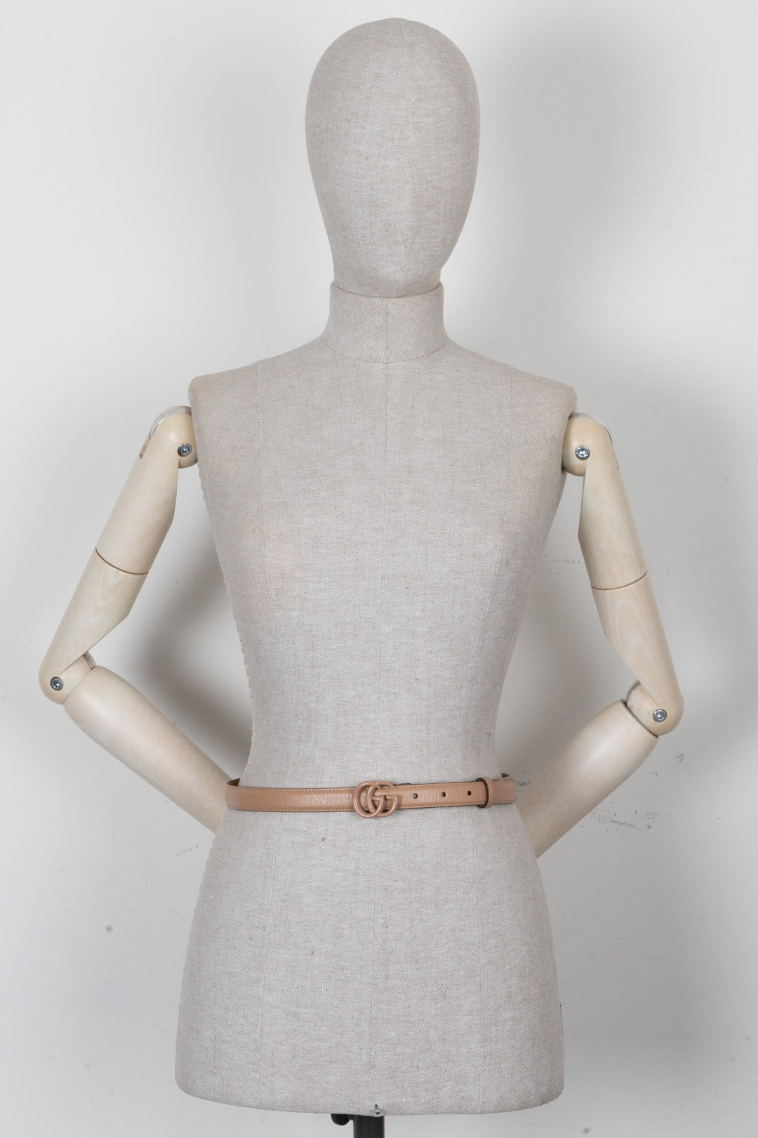GUCCI Marmont GG Slim Belt Leather Beige