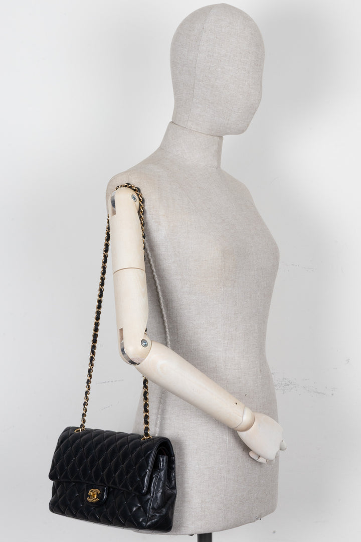 CHANEL Double Flap Bag Medium Lambskin Black