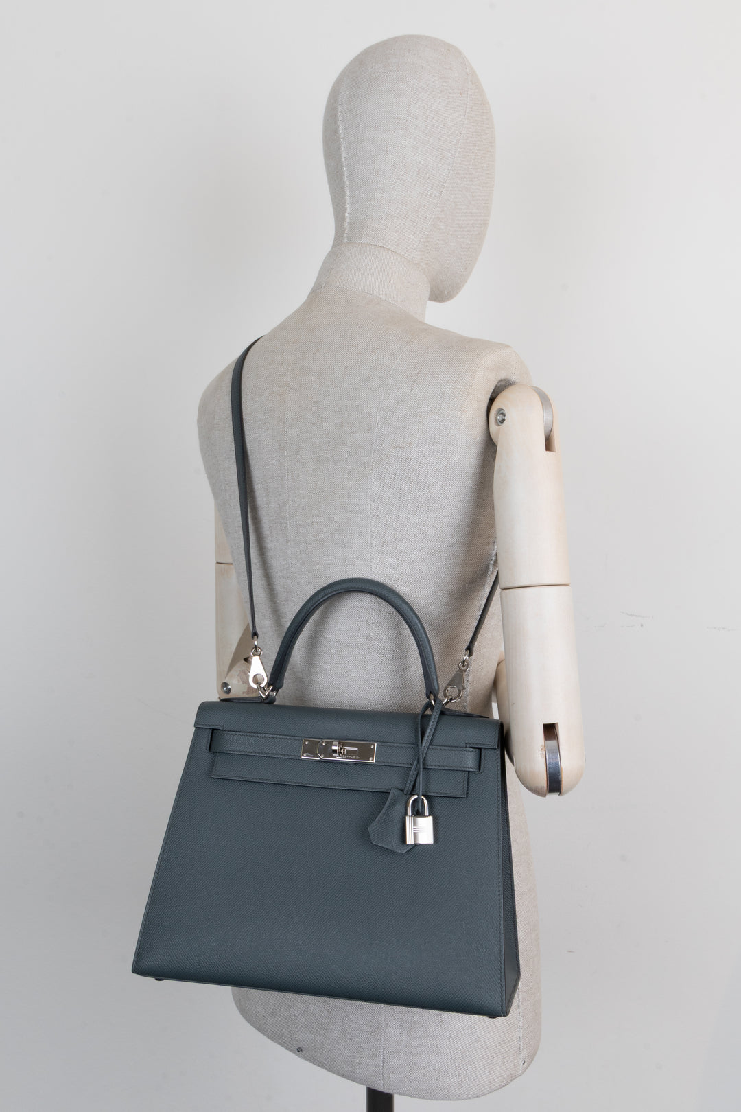 HERMÈS Kelly Sellier 28 Epsom Bleu Orage