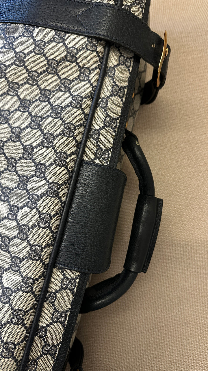 GUCCI 70 Suitcase Supreme Canvas