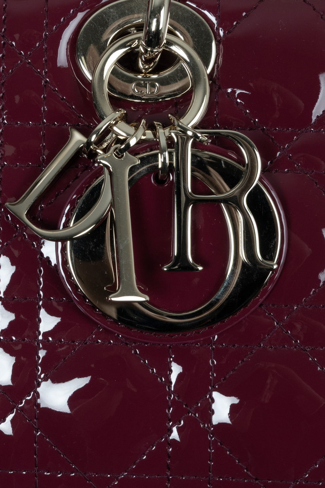 CHRISTIAN DIOR D-Joy Small Patent Cherry Red