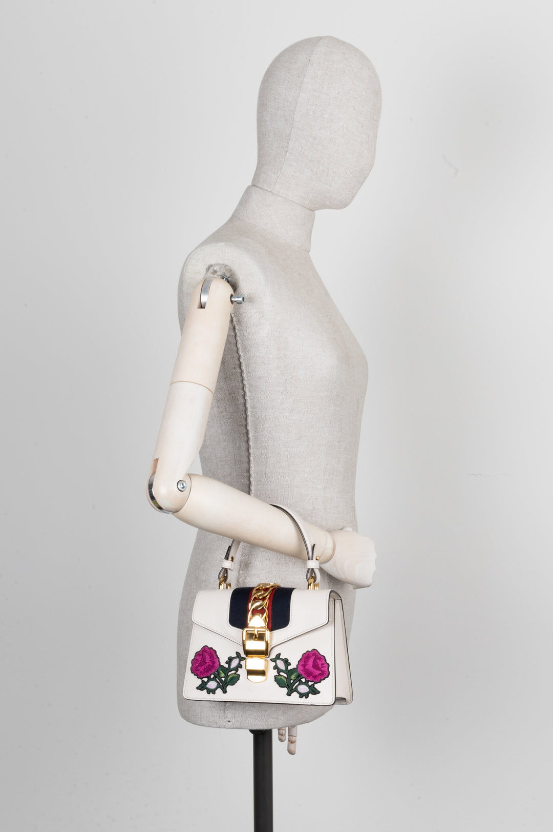 GUCCI Mini Sylvie Top Handle Bag Floral Ivory – REAWAKE