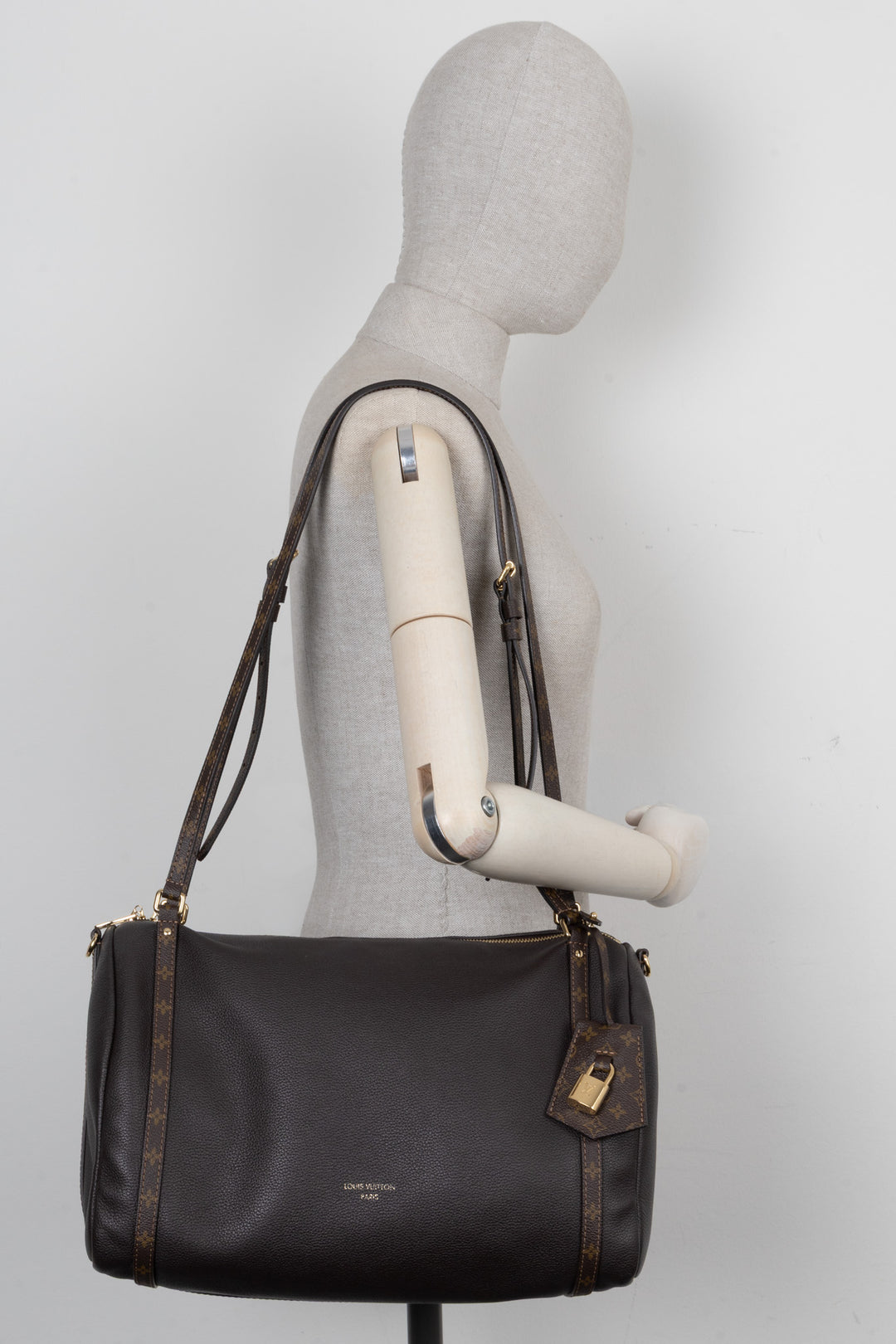 Sac LOUIS VUITTON Express MM en cuir marron