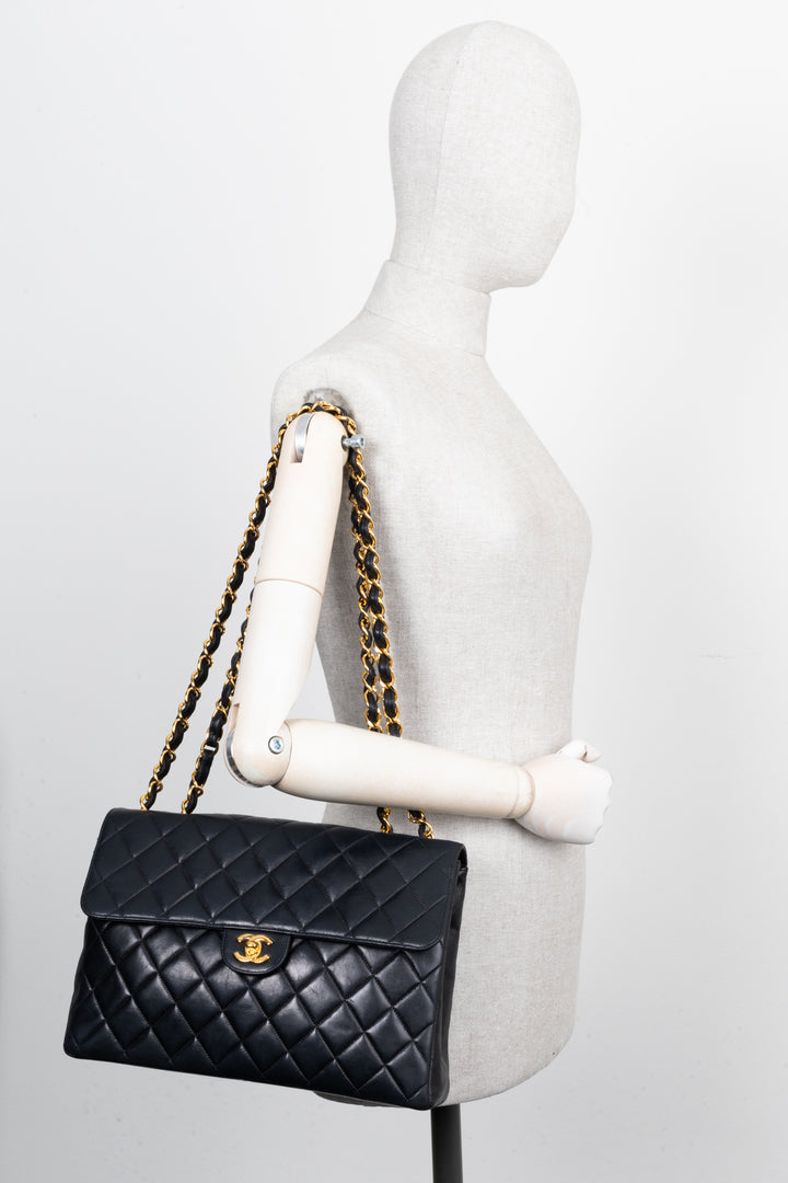 CHANEL Jumbo Single Flap Bag Black