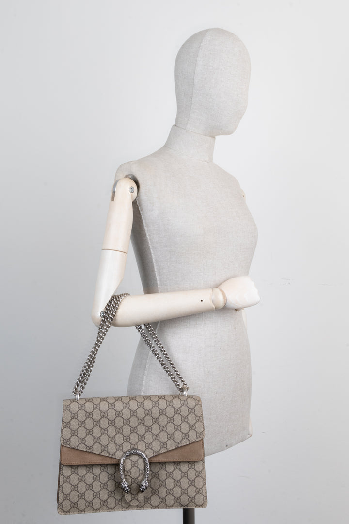 GUCCI Dionysus GG Supreme Bag Medium Brown