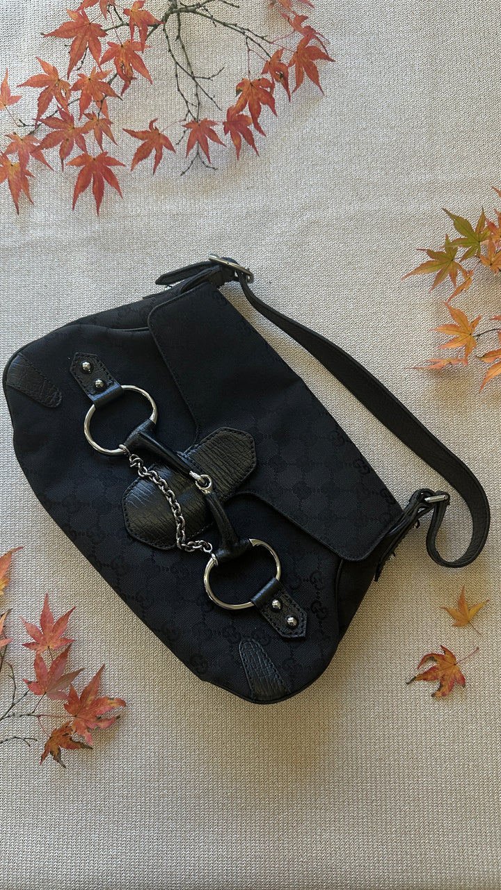 Sac à rabat GUCCI Horsebit en toile noire