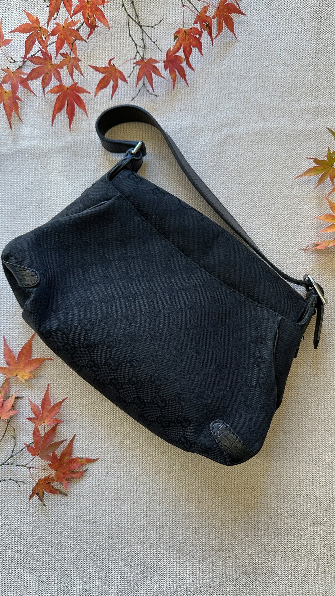 Sac à rabat GUCCI Horsebit en toile noire