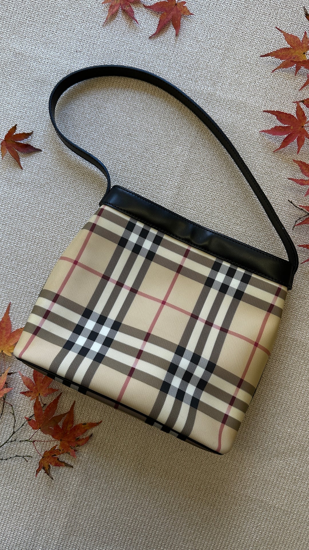 BURBERRY Nova Check Shoulder Bag