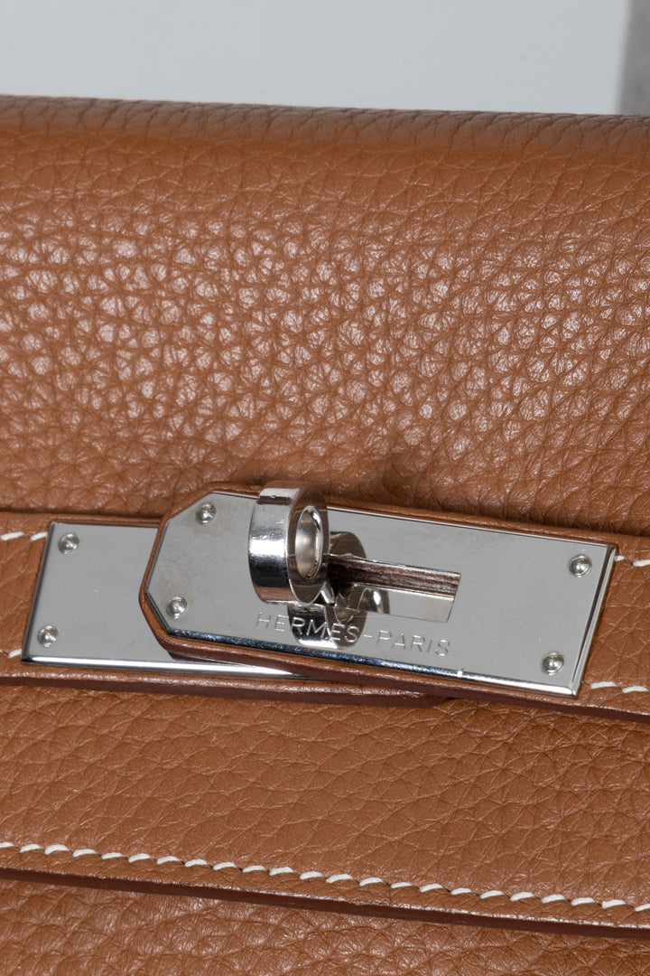 HERMÈS Kelly 35 Retourne Gold Togo