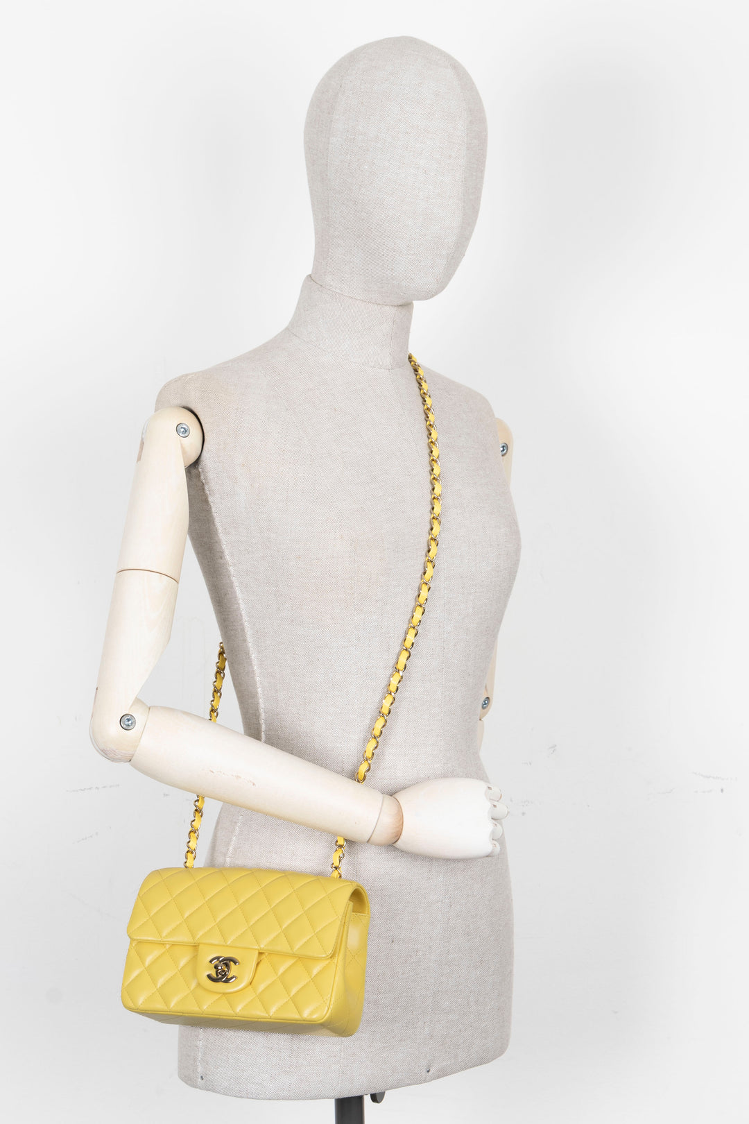 CHANEL Single Flap Bag Yellow