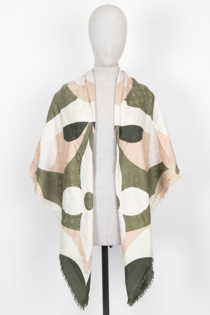 LOUIS VUITTON Kaleidogram Scarf MNG Slik Wool Green Beige