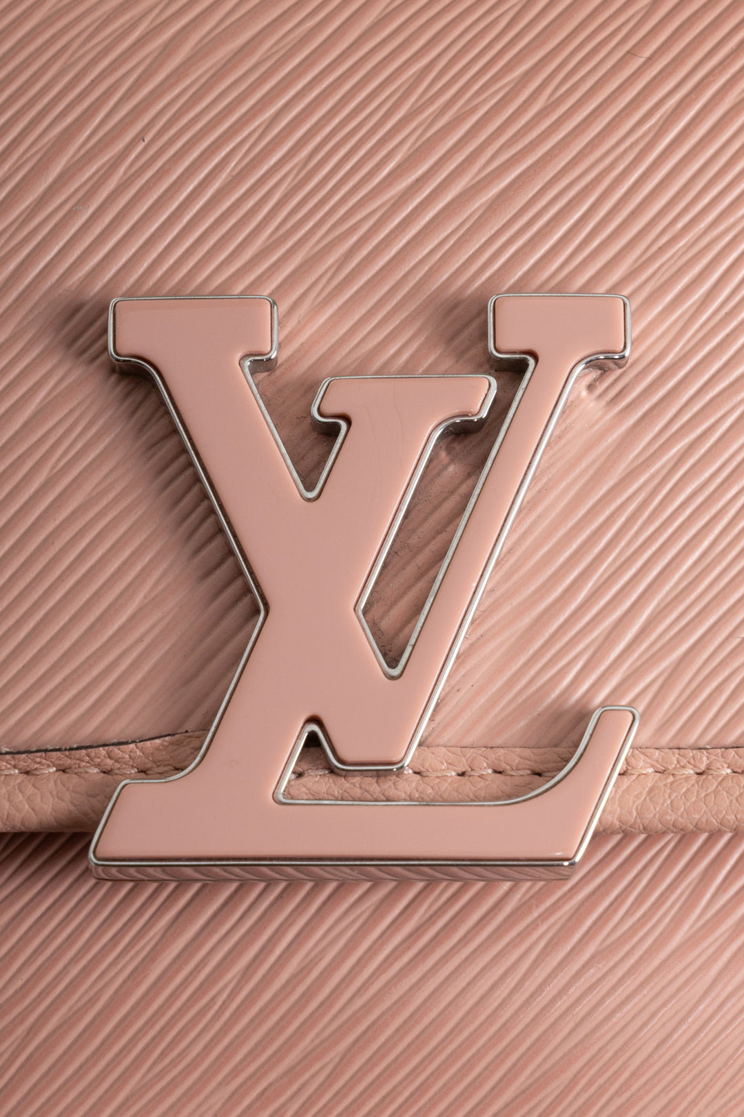 LOUIS VUITTON Buci Shoulder Bag Epi Pink