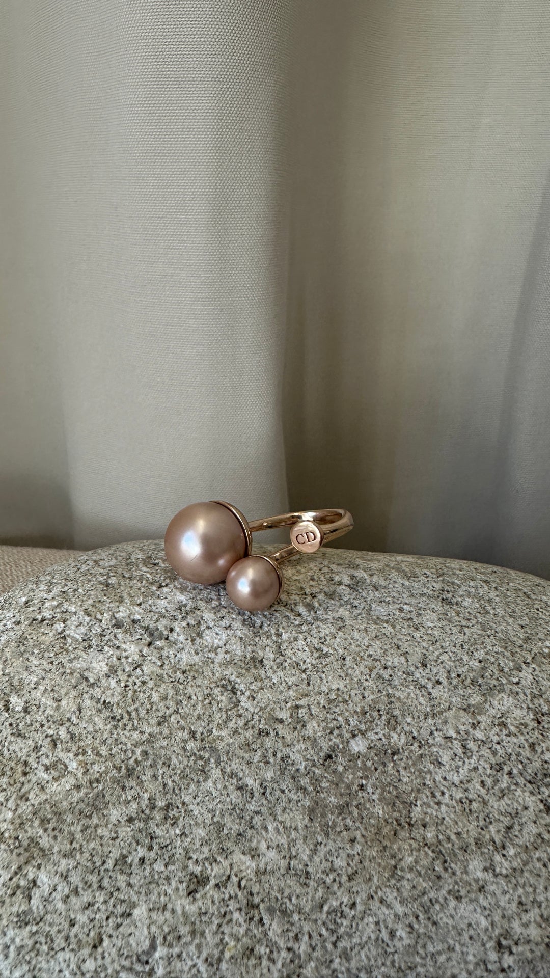 CHRISTIAN DIOR UltraDior Pearl Ring Pink