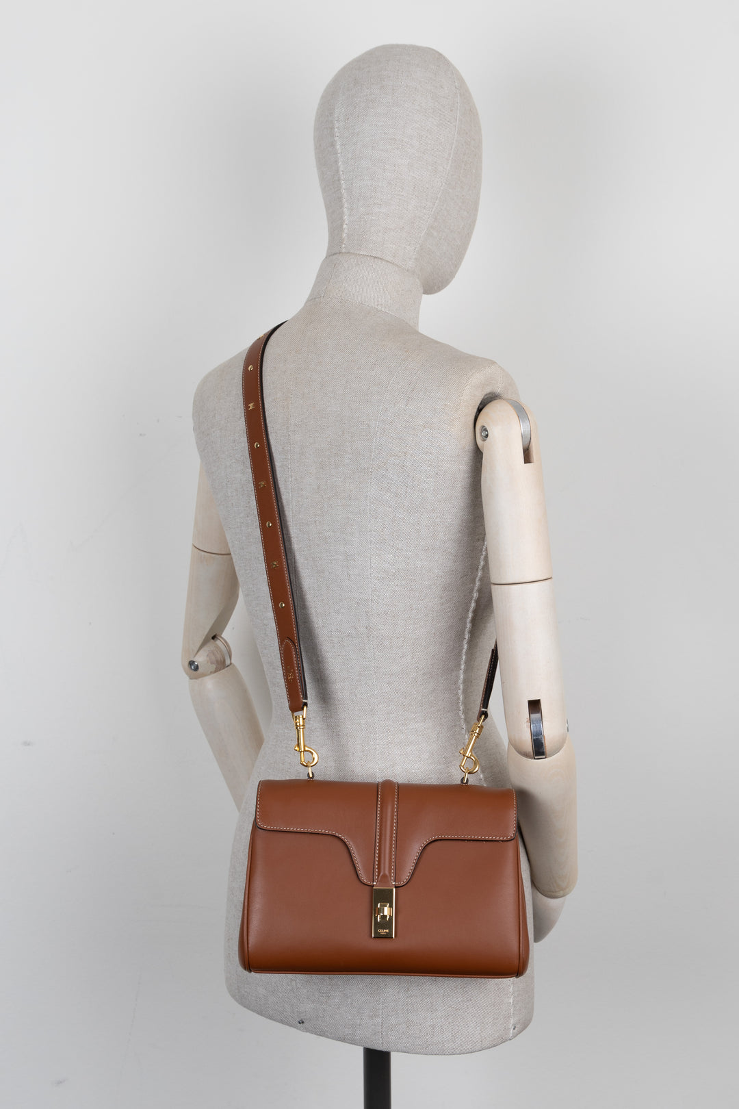 Sac bandoulière souple CELINE 16 Congac
