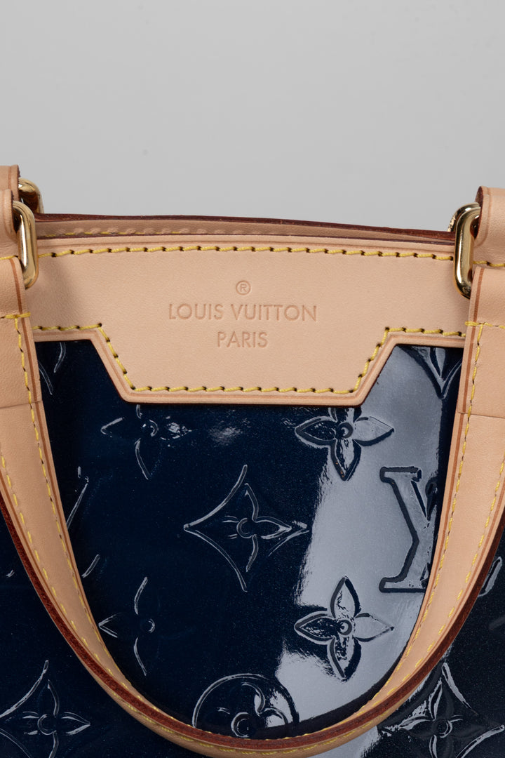 LOUIS VUITTON Brea MM Sac à Main Vernis Grand Bleu