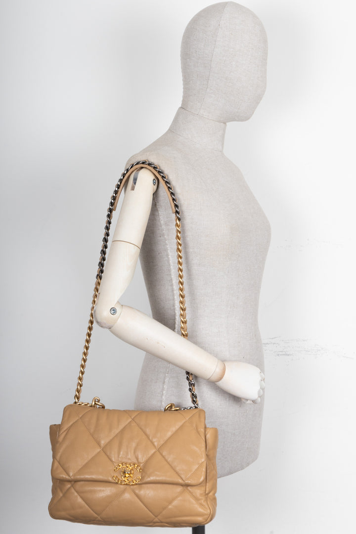 CHANEL 19 Crossbody Bag Medium Beige
