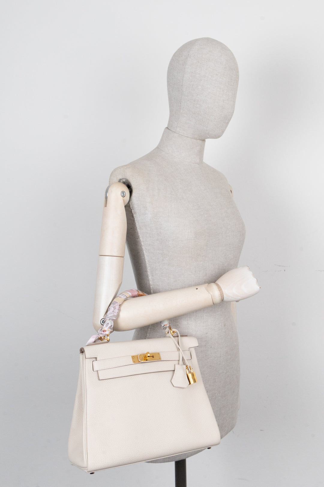 HERMÈS Kelly Retourne 28 Clemence Craie