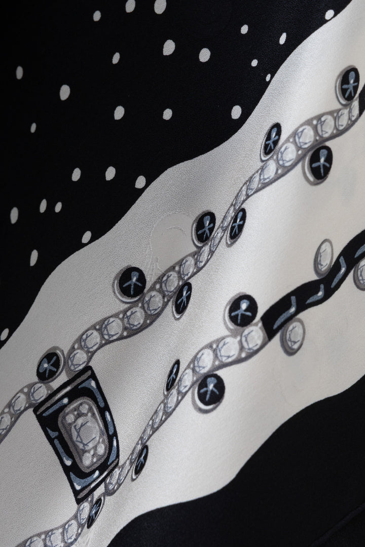 CARTIER Diamond Star Sky Print Carré 90 Silk Black White