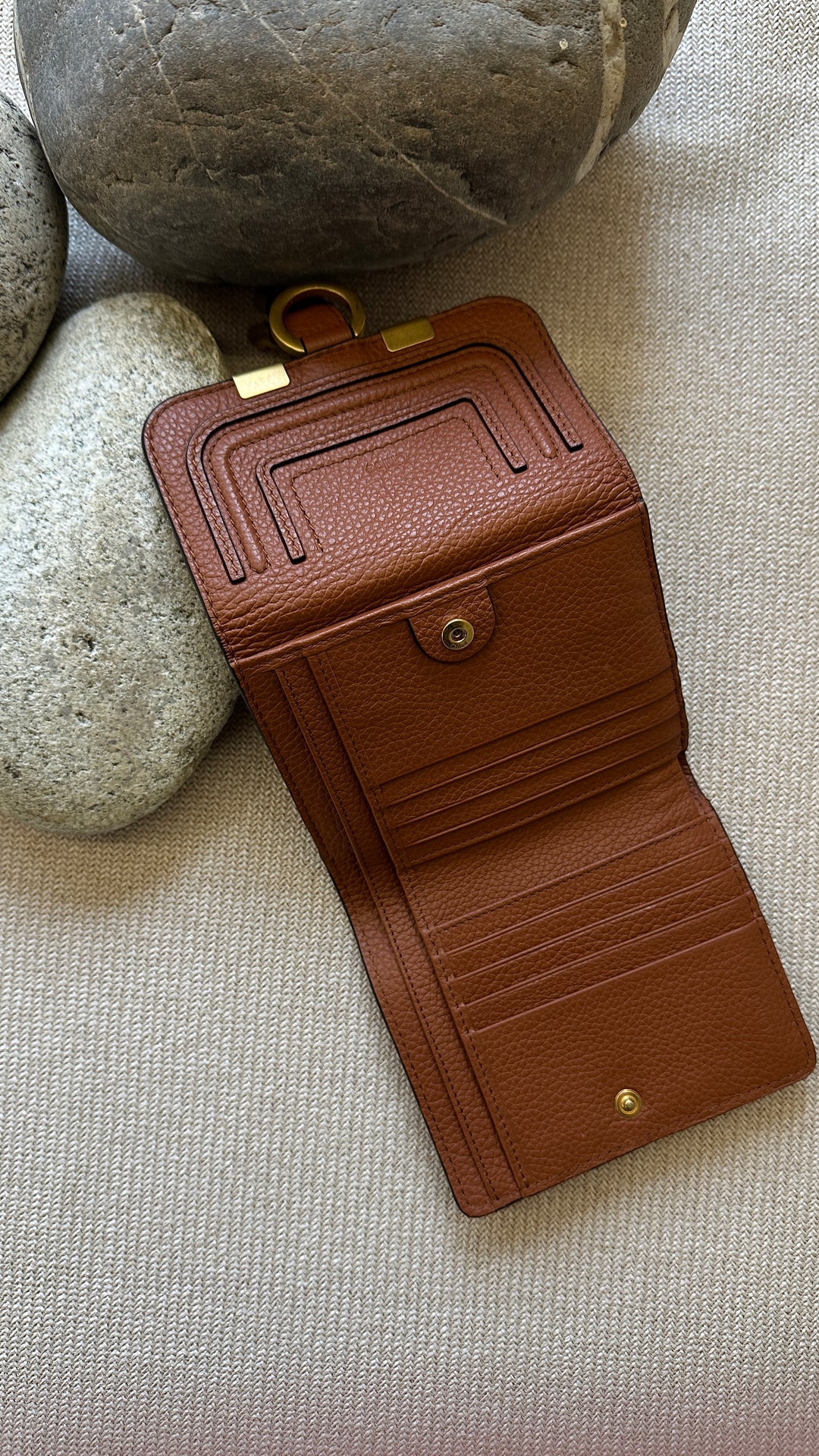 CHLOE Marcie Trifold Wallet Brown