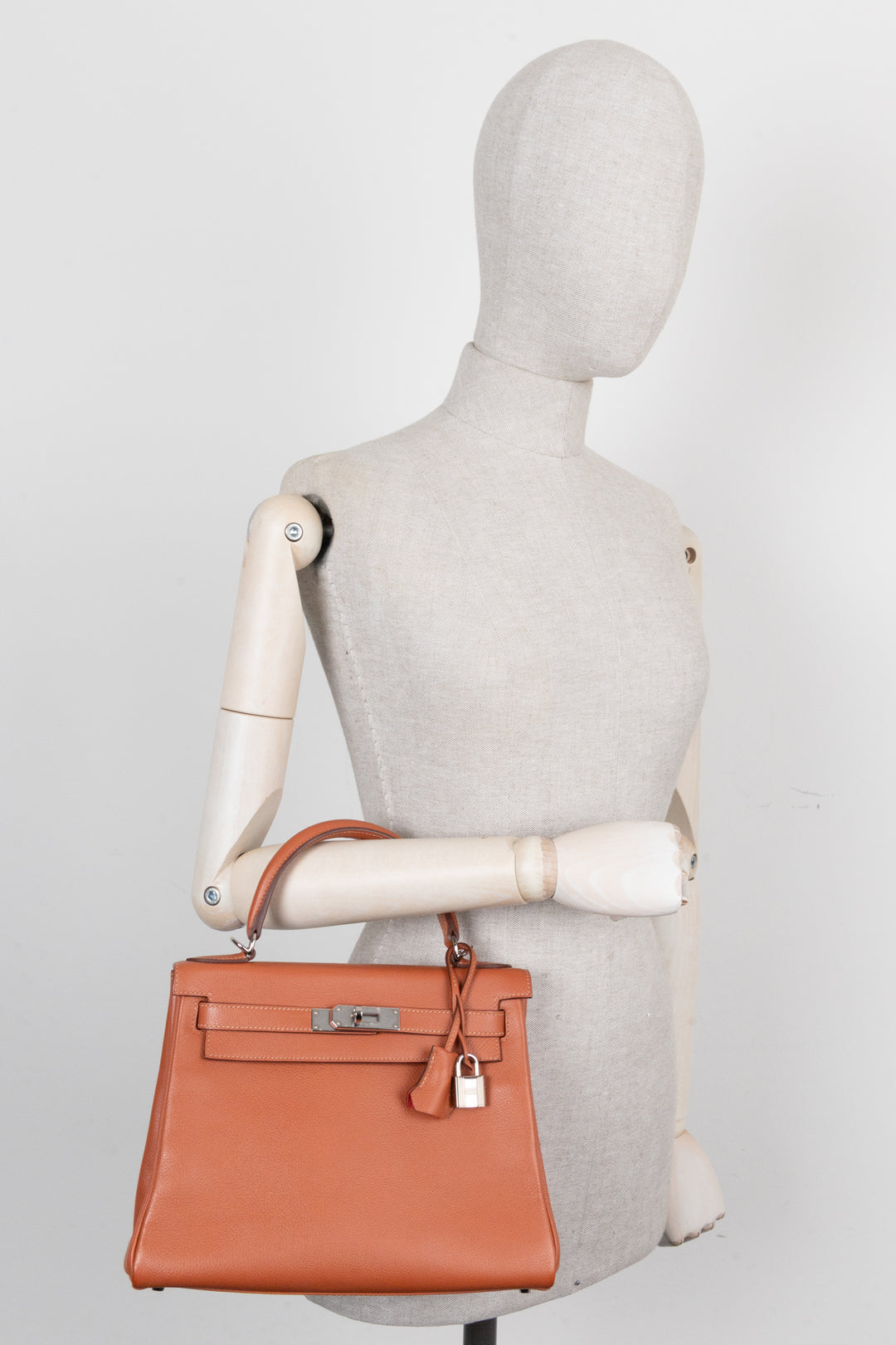 HERMÈS Kelly 28 Retourne Evercolor Verso Blush Rose Jaipur