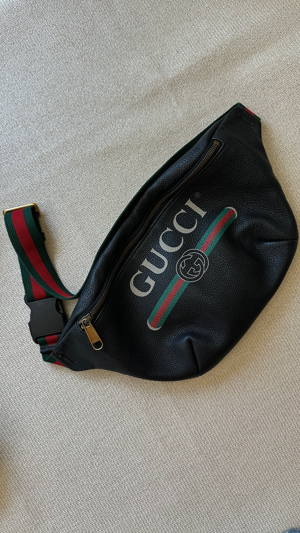 Sac banane GUCCI noir avec logo