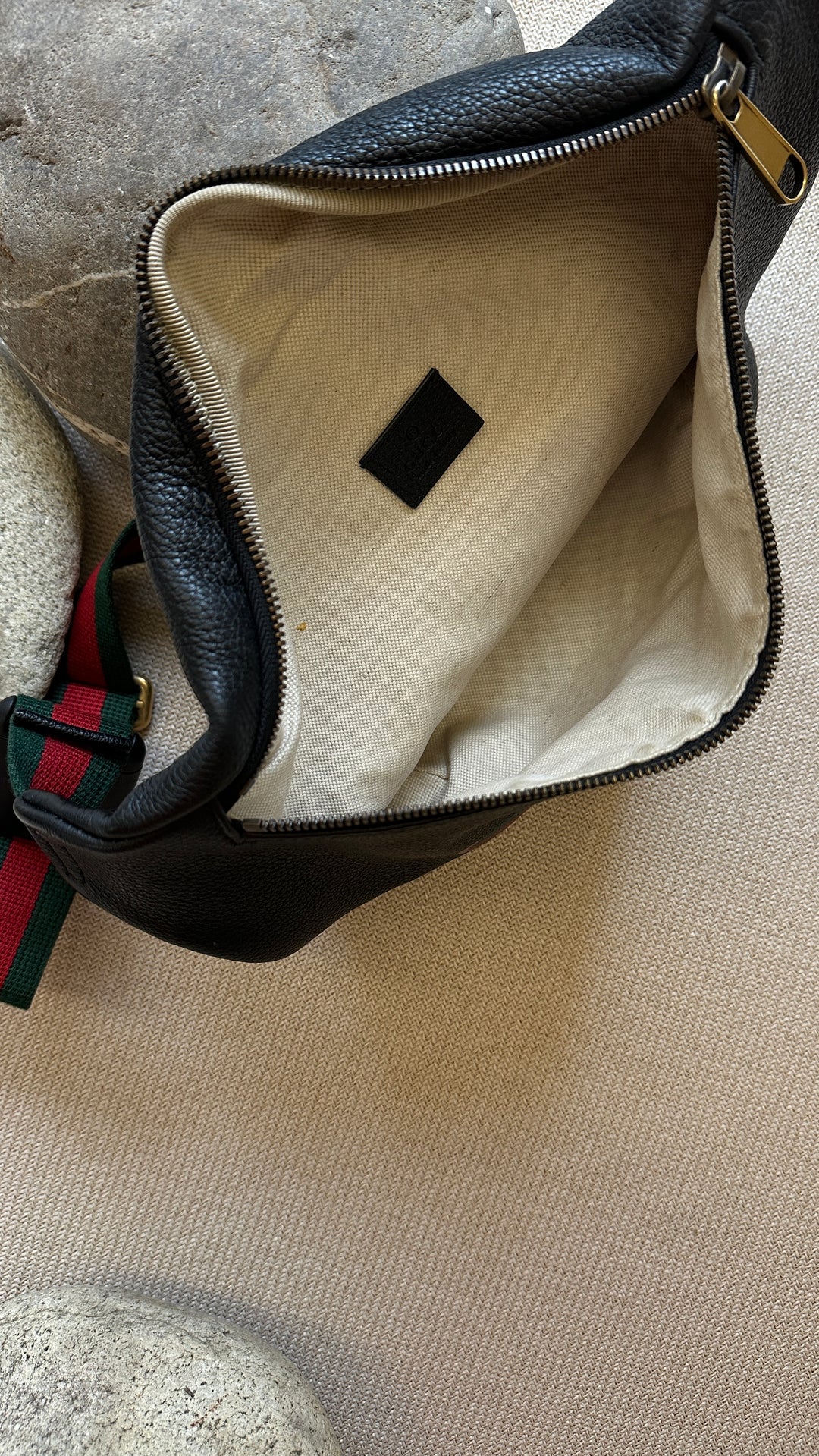 GUCCI Logo Bum Bag Black