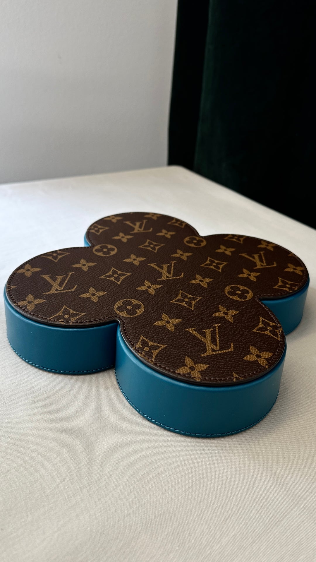 LOUIS VUITTON Flower Trinket Bowl Blue