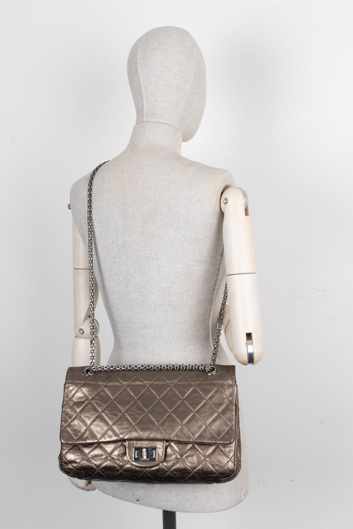CHANEL 2.55 Large Bronze