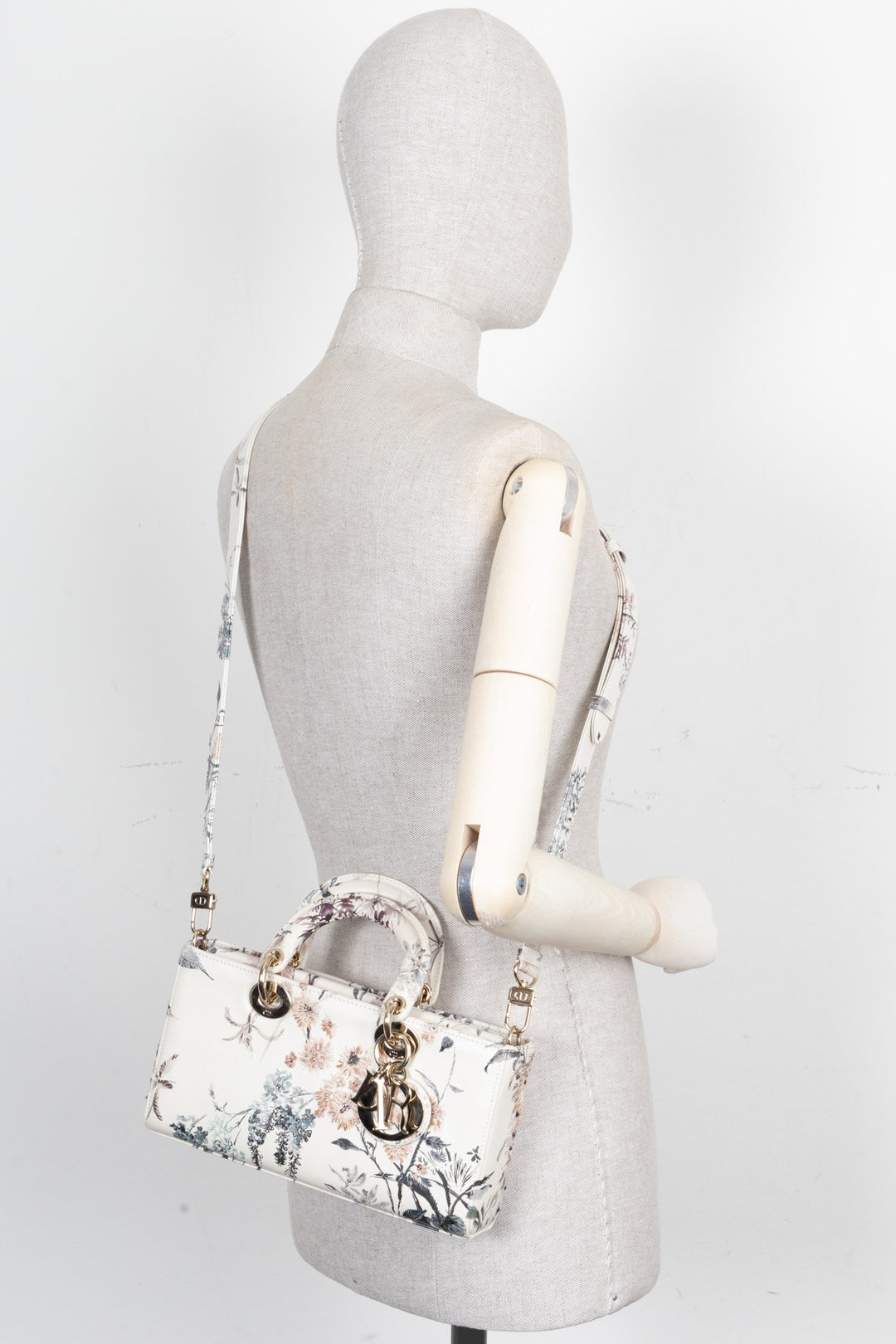 CHRISTIAN DIOR 2025 Lady D-Joy Millefiori Medium Embroidered Leather White